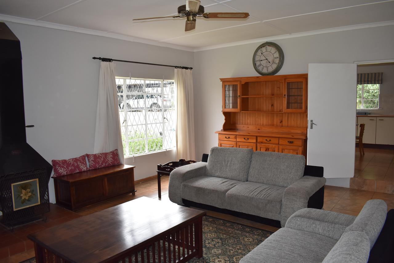 Amber Avenue Guesthouse Гауік Екстер'єр фото